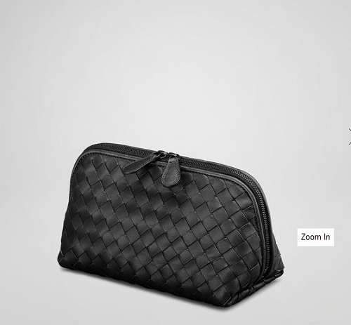 Bottega Veneta soft Lambskin Make Up Case 6495 black
